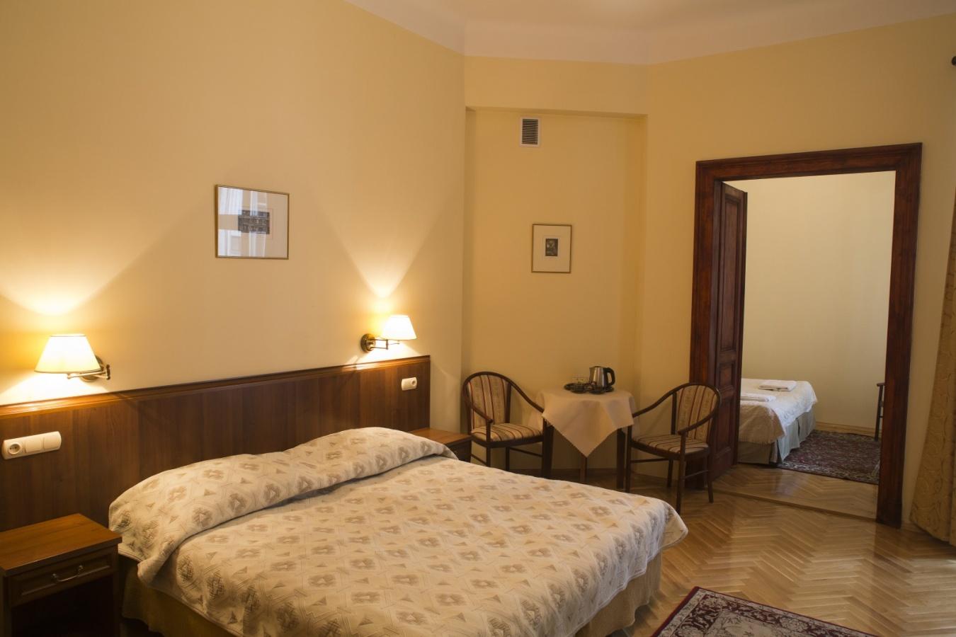 Aparthotel Basztowa Krakow Exterior photo